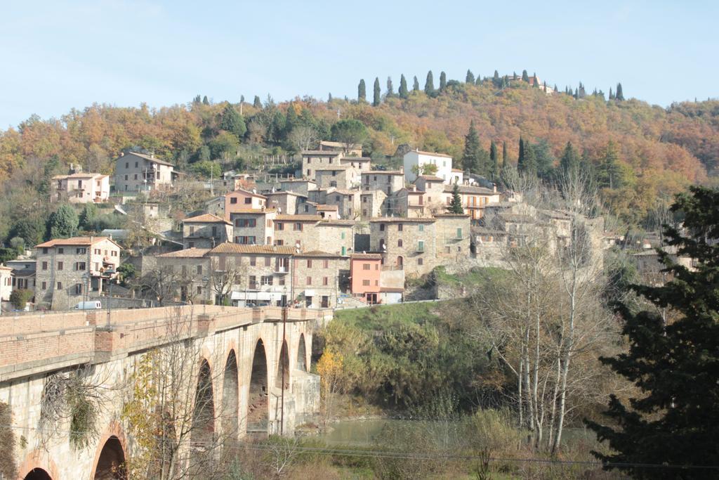 Ferienwohnung Borgo Medioevale Todi Exterior foto